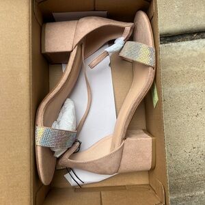New Elegant Block Heel Sandals in Pink and Silver